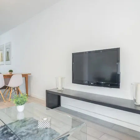 The White Flats Les Corts Apartment Barcelona