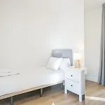 ذا وايت فلاتس لي كورتس