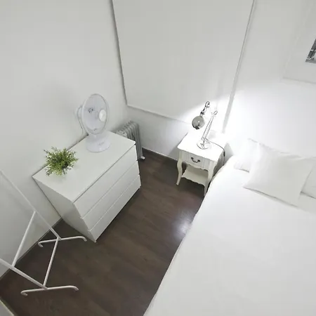 The White Flats Les Corts Apartament *