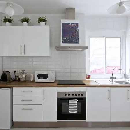 The White Flats Les Corts Apartment *
