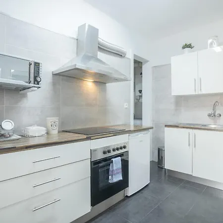Apartment The White Flats Les Corts Barcelona