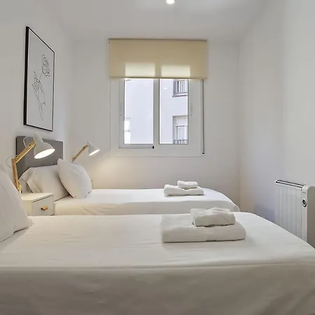The White Flats Les Corts Apartment