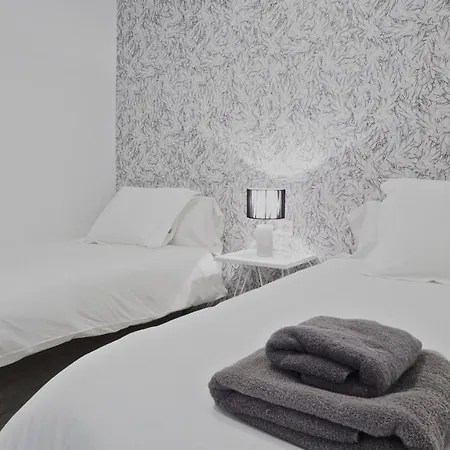 Apartment The White Flats Les Corts *